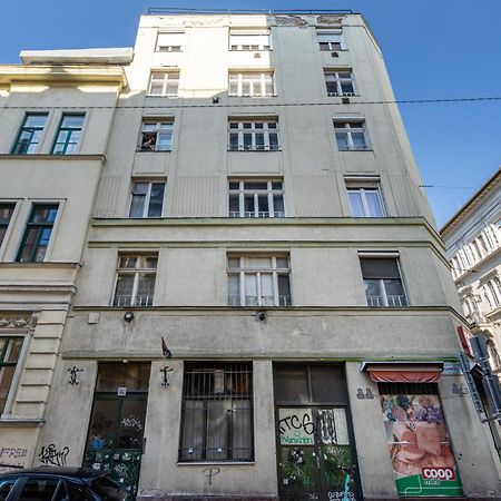 Cozy Little Flat In The City Center Budapest Exterior foto