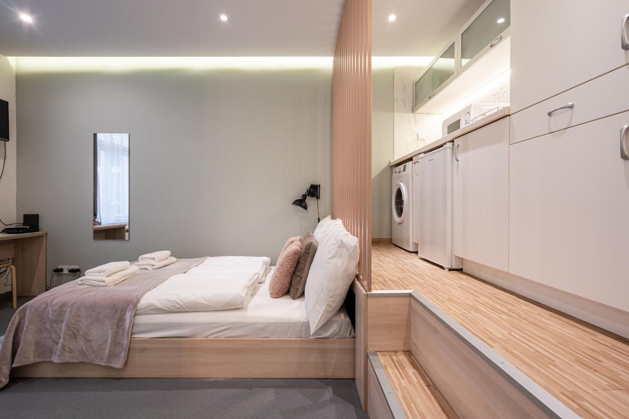 Cozy Little Flat In The City Center Budapest Exterior foto